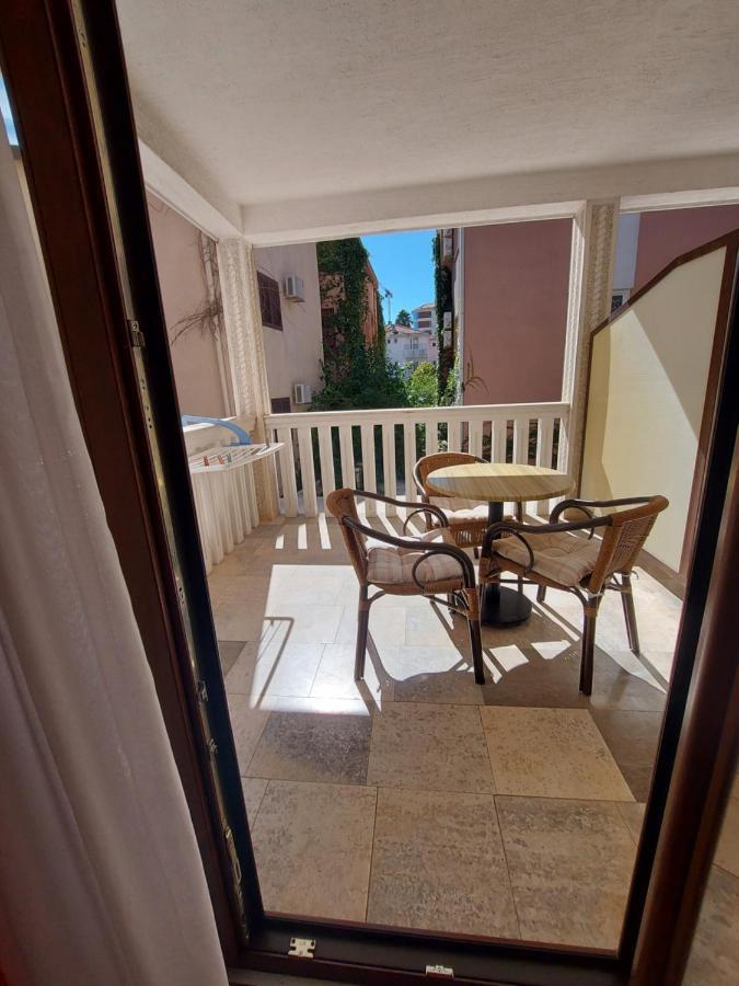 Vila Maka Lägenhet Budva Exteriör bild