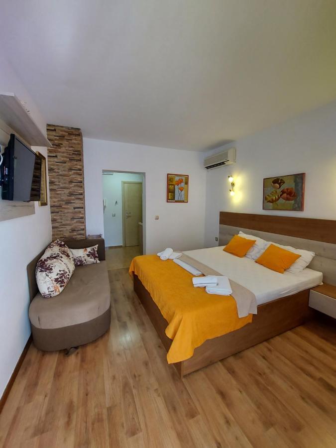 Vila Maka Lägenhet Budva Exteriör bild