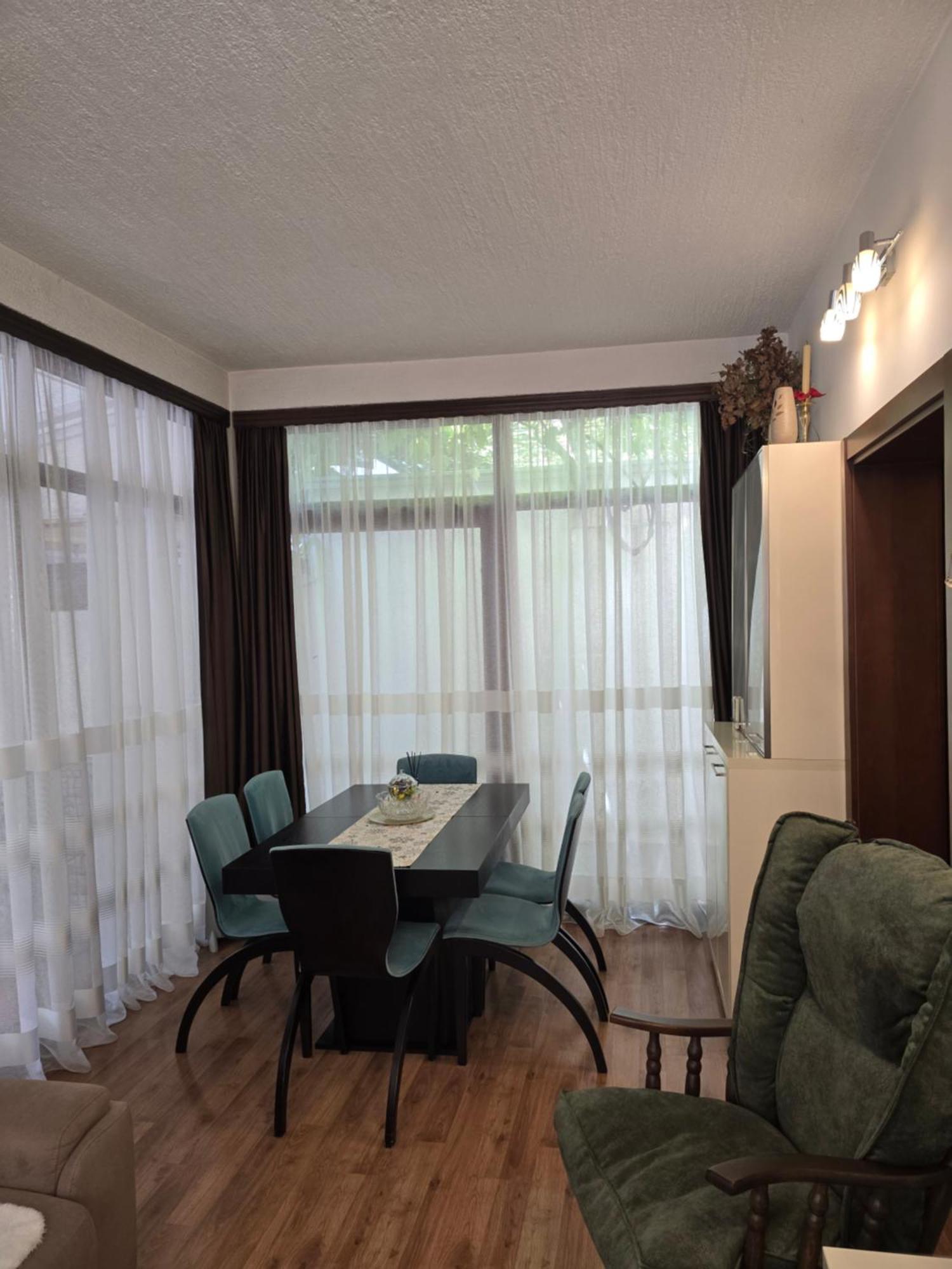 Vila Maka Lägenhet Budva Exteriör bild