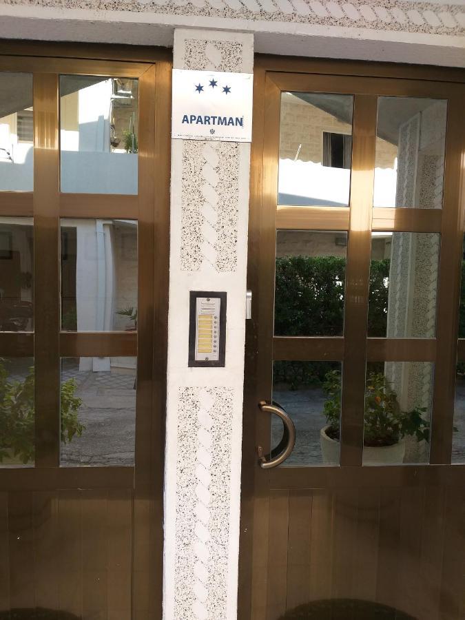 Vila Maka Lägenhet Budva Exteriör bild